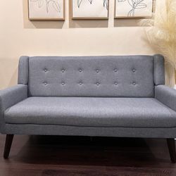 62.97 Upholstered Loveseat 
