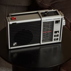 🔥Vintage 70’s Toshiba IC-700 Solid State Tri-band FET Radio - Made In Japan
