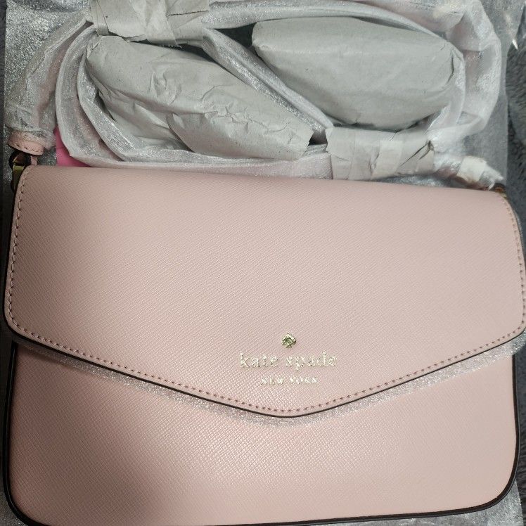 Kate Spade Sadie Envelope Crossbody Bag (Chalk Pink)
