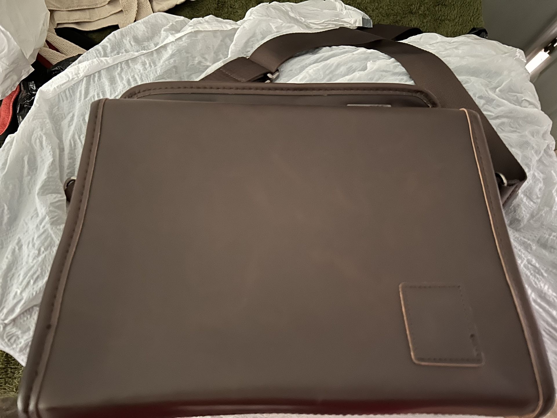 Small Messenger Bag