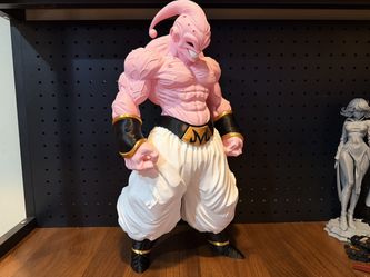Majin Buu Statue