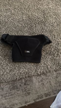 Knee brace