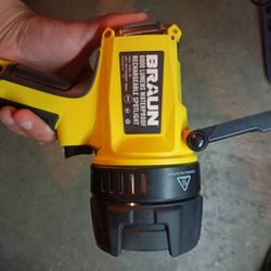 BRAUN 6000 LUMENS WATERPROOF RECHARGEABLE SPOTLIGHT 