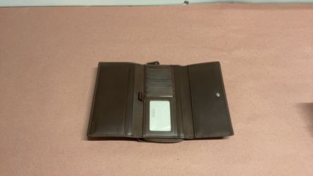 Coach Women’s 7.5 “ Brown Leather Wallet
