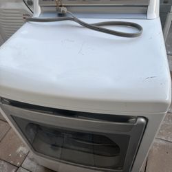 LG Electric Dryer