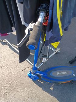 Razor power core e95 scooter - $20
‹image 1 of 11›