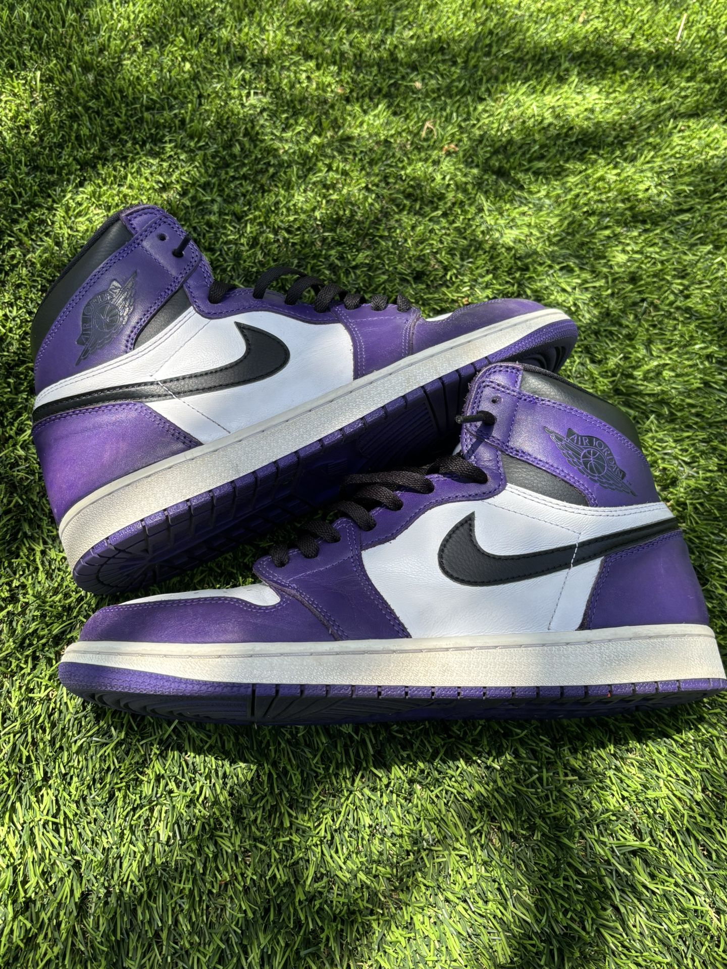 Jordan 1 Court Purple