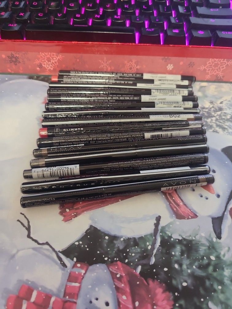 Avon TAWNY Glimmer Stick Brow Definer