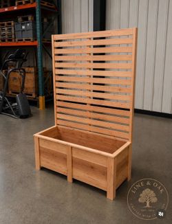 Garden Planter Box With Trellis