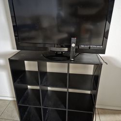 Vizio 37" LCD TV 