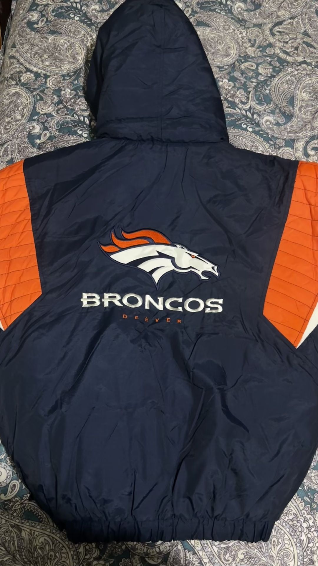 NFL Broncos Jacket Women SIZE L