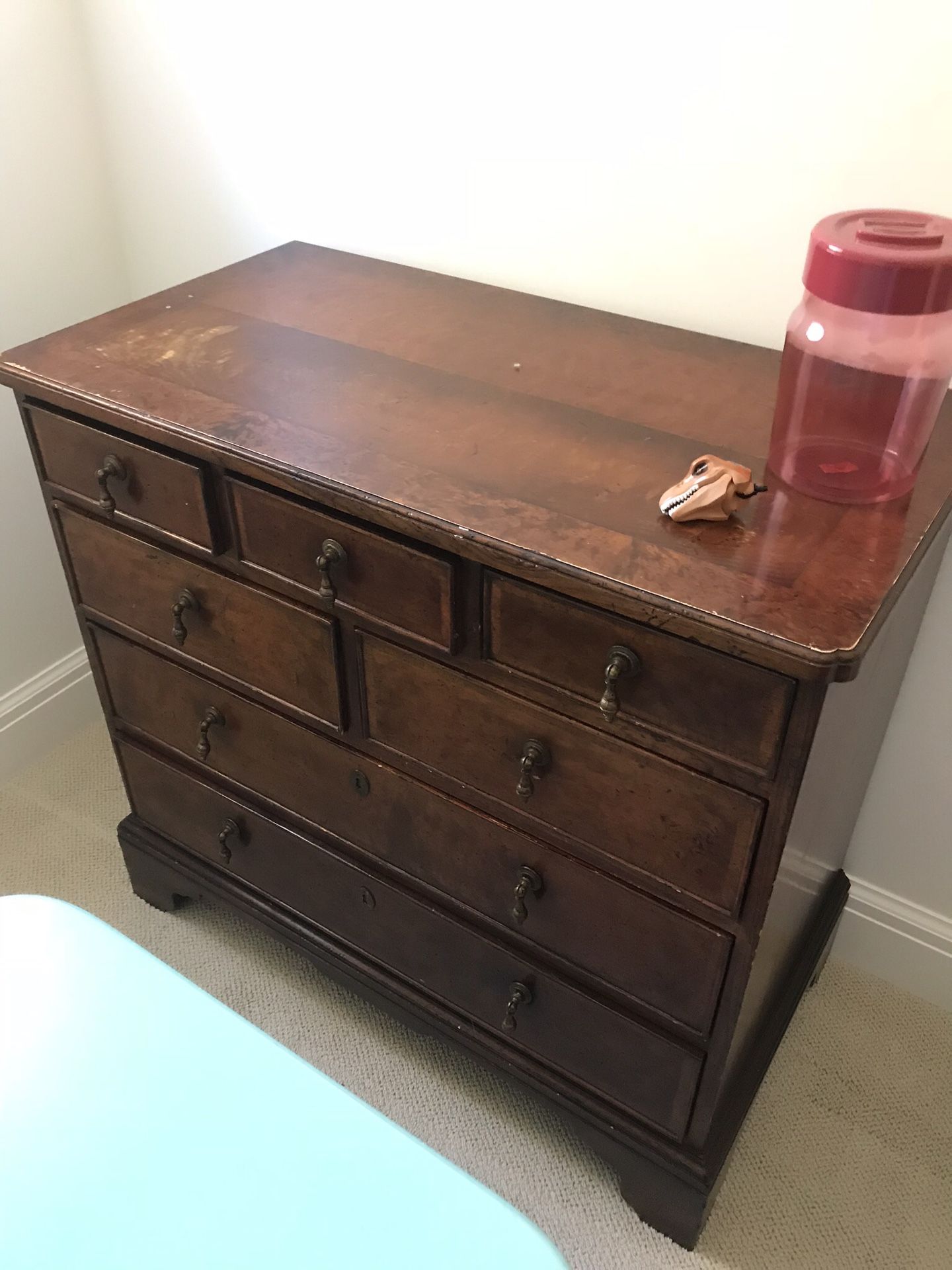 Baker dresser