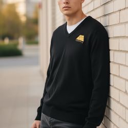 STAR WARS Black Embroidered Logo V-neck Sweater Men’s Size Large NWOT