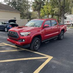 2020 Toyota Tacoma TRD SPORT 