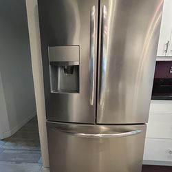 Frigidaire  Refrigerator