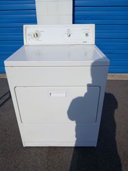 Kenmore electric dryer supercapacity and heavy duty on good working condition ( Se Habla Español