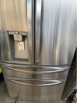 REFRIGERATOR LG 4 Doors