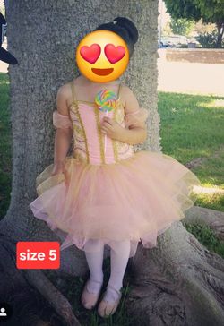 Costume