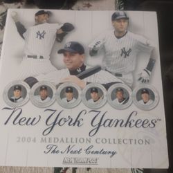 Vintage New York Yankees 2004 Medallion Collection Book Only