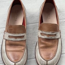 Women’s BedStu Leather loafers, Size 10