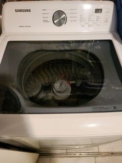 White Samsung washing machine