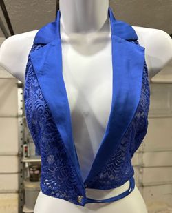Blue top med 10$