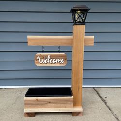 Cedar Planter