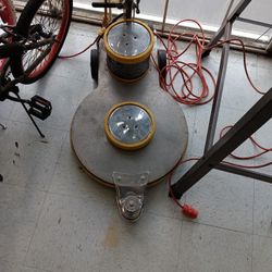 MECURY ELECTRIC FLOOR BUFFER