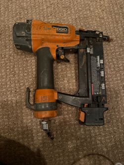 RIDGID R213BNA 18-Gauge Pneumatic Brad Nailer – Air Nail Gun