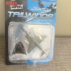 New Maisto 2007 Fresh Metal Tailwinds  AV-8B Harrier II Collectible Die Cast