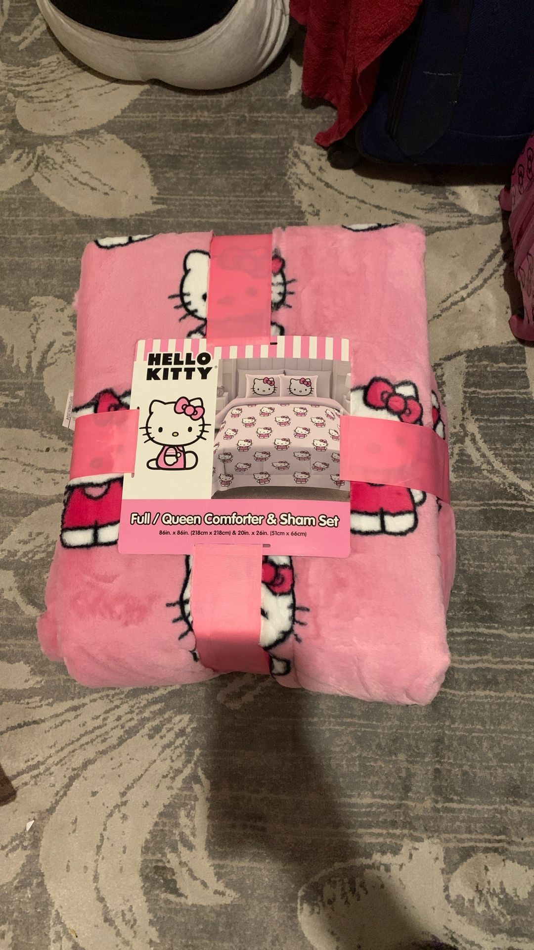New Hello Kitty Full/ Queen Comforter And Sham Set