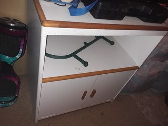 Table/cabinet