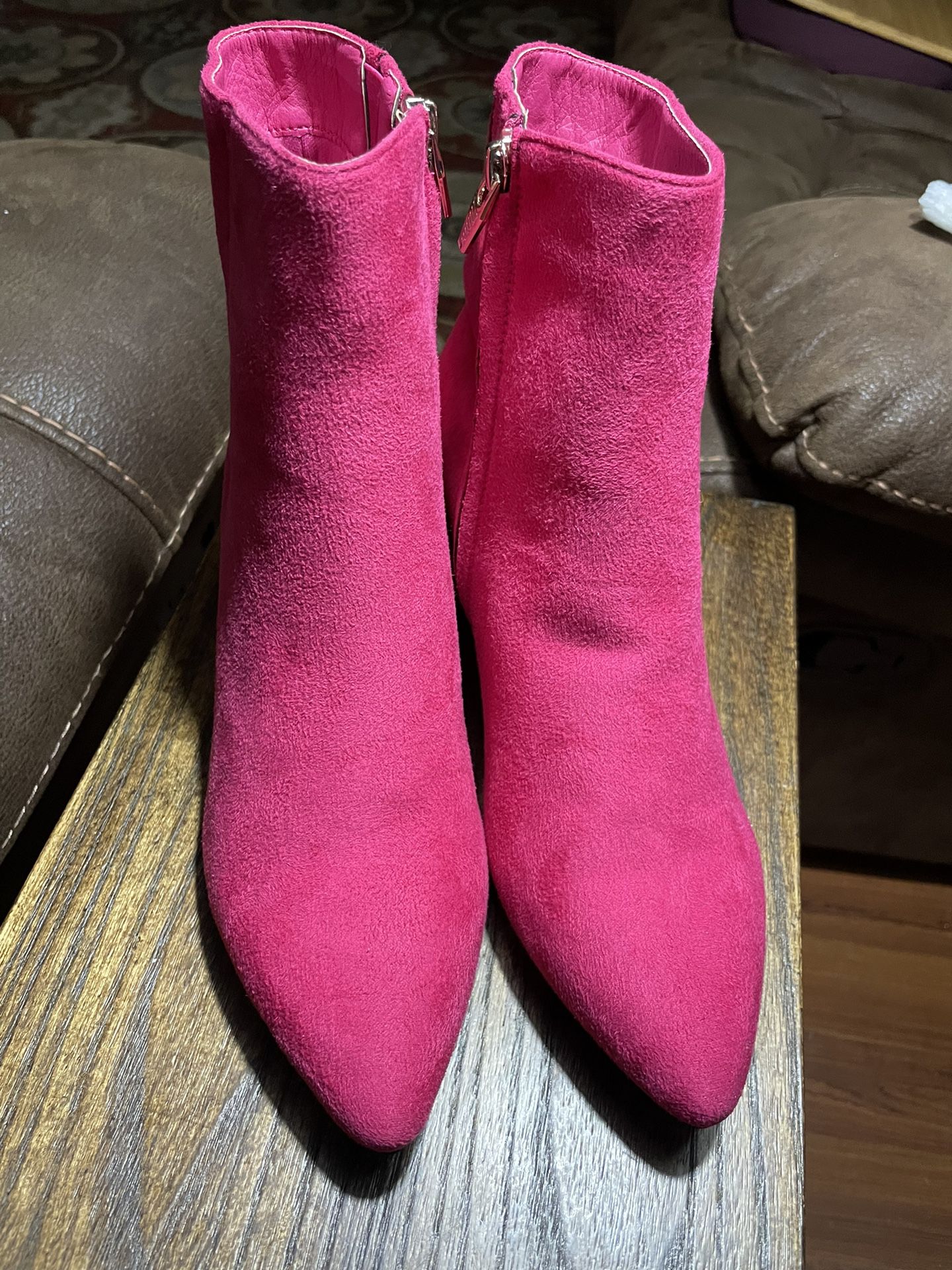 Pink suede Boots - Sz 9