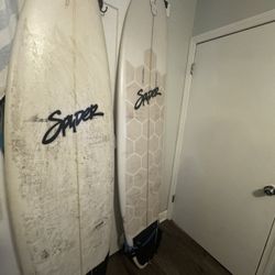 2 SPYDER Surfboard 