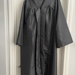 Graduation gown