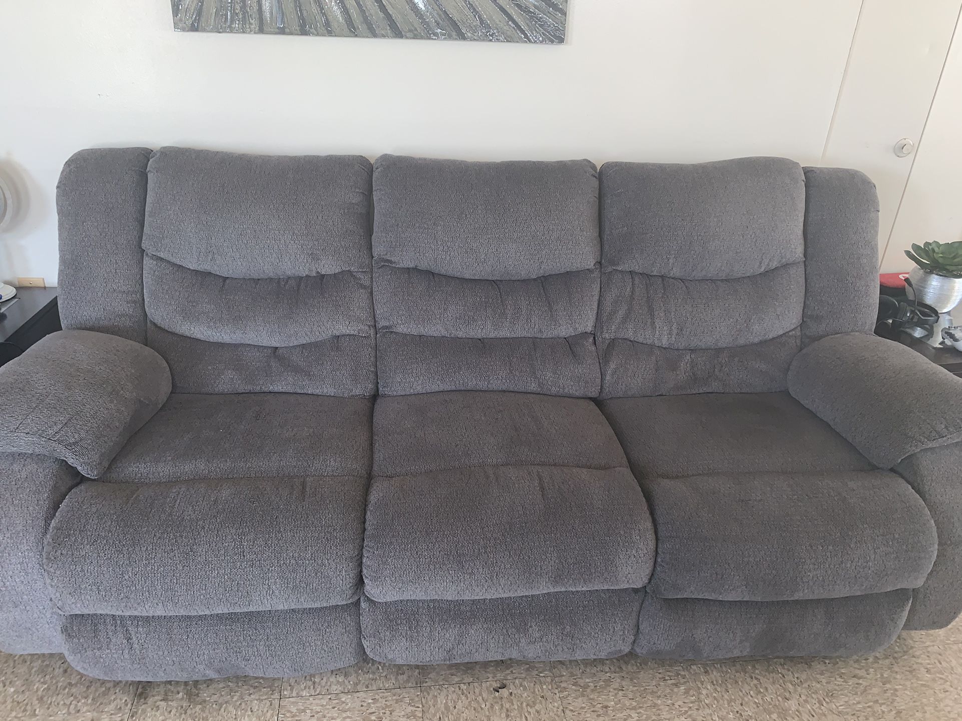 Couch & Love Seat Recliners