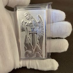Silver Archangel St. Michael 10 Oz .