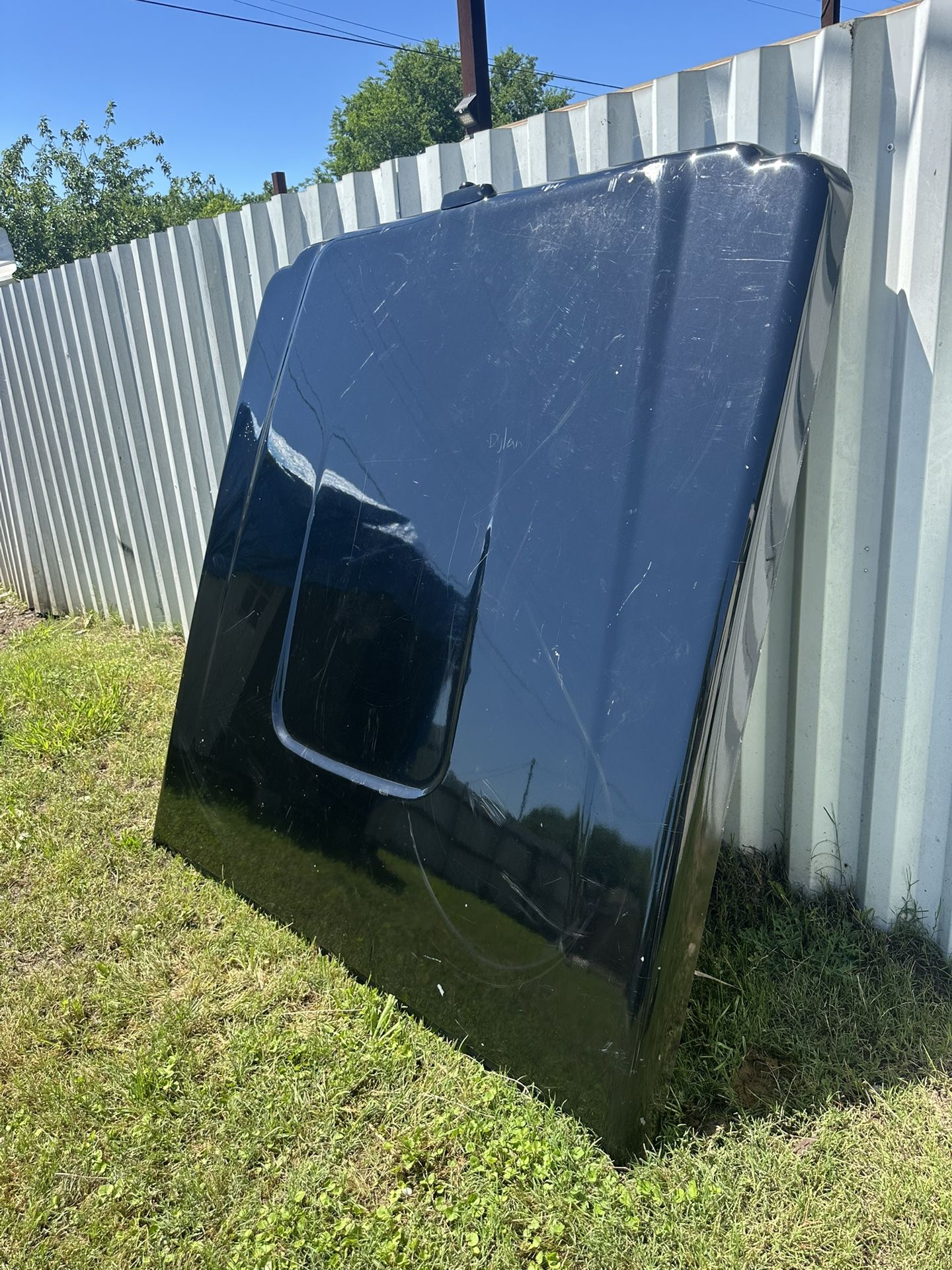 07-13 GMC Sierra/ Chevy Truck Bed Cover