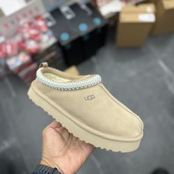 UGG Tasman Sand Women’s Shoes