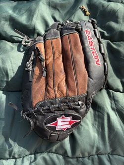 Easton Right Hand Glove