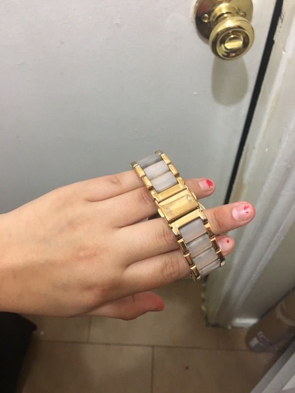 mk watch