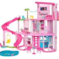 Barbie Dream House. 