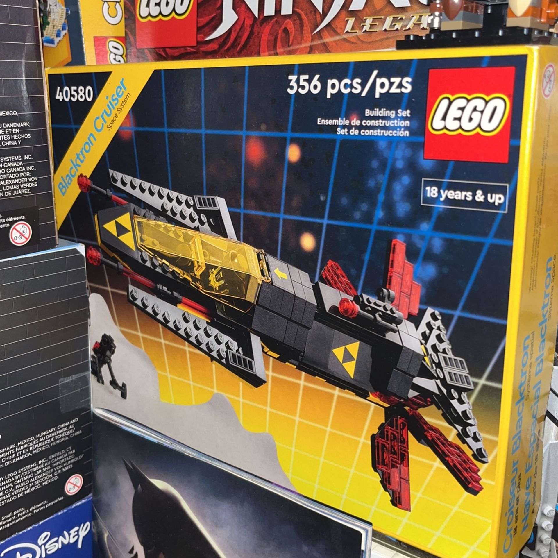 LEGO Blacktron Cruiser