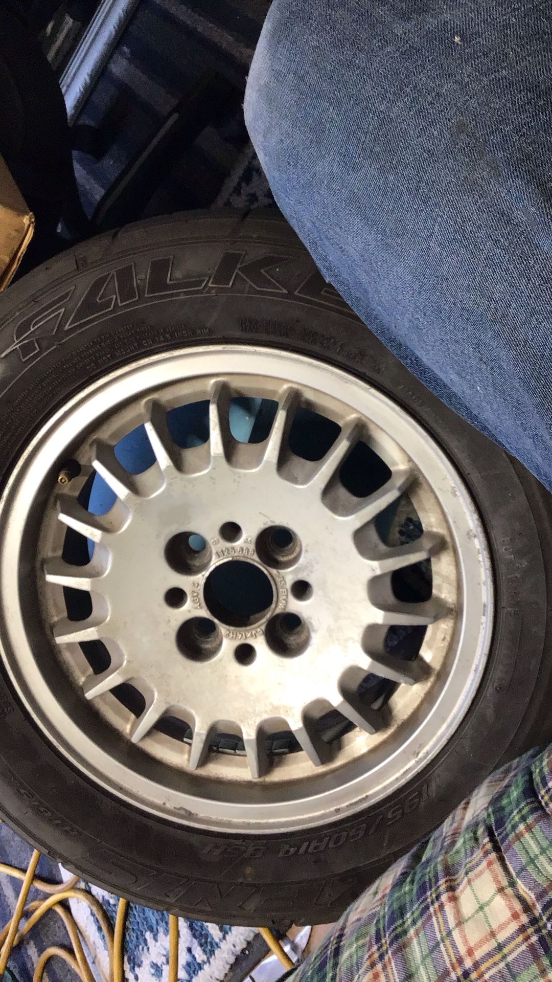 Bmw Bottle Cap Rim Size 195/60a14