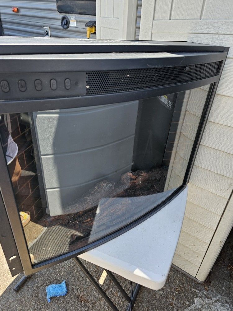 Greystone RV Curved Electric Fireplace with Logs -