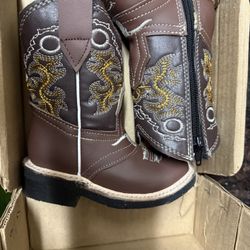Toddler Boots/shoes