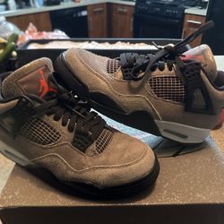 Air Jordan 4 Taupe Haze 8 - 8.5 