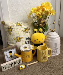 Bee-Themed Home Decor Collection Bundle