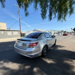 Selling My Nice Honda Accor 