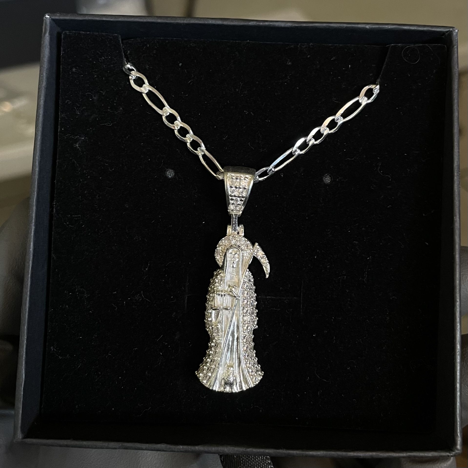 Santa Muerte Pendant Clear CZ + 20in 3.5mm Figaro Chain